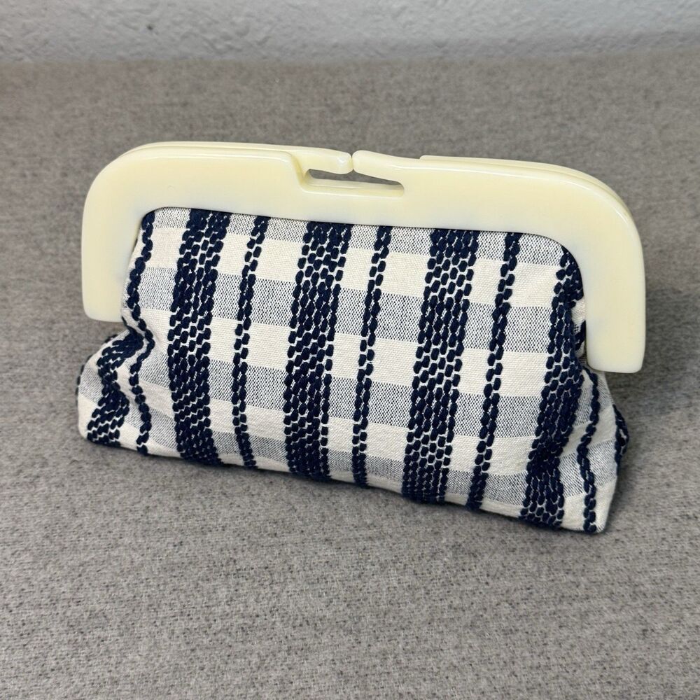 Anthropologie Pilcro Clutch Bag 9x6 Navy White Kiss Lock Picnic Retro Unique